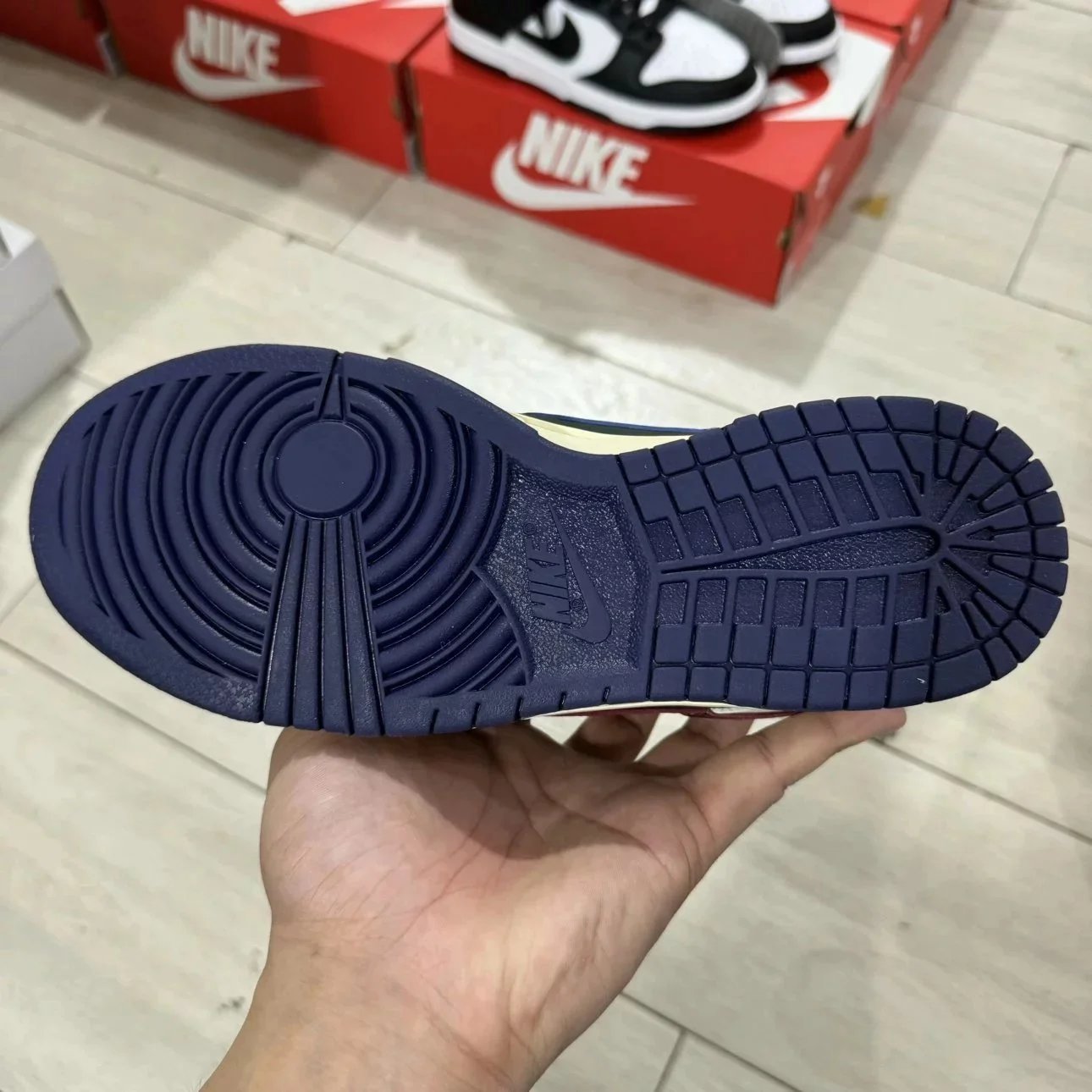 Low Multicolor