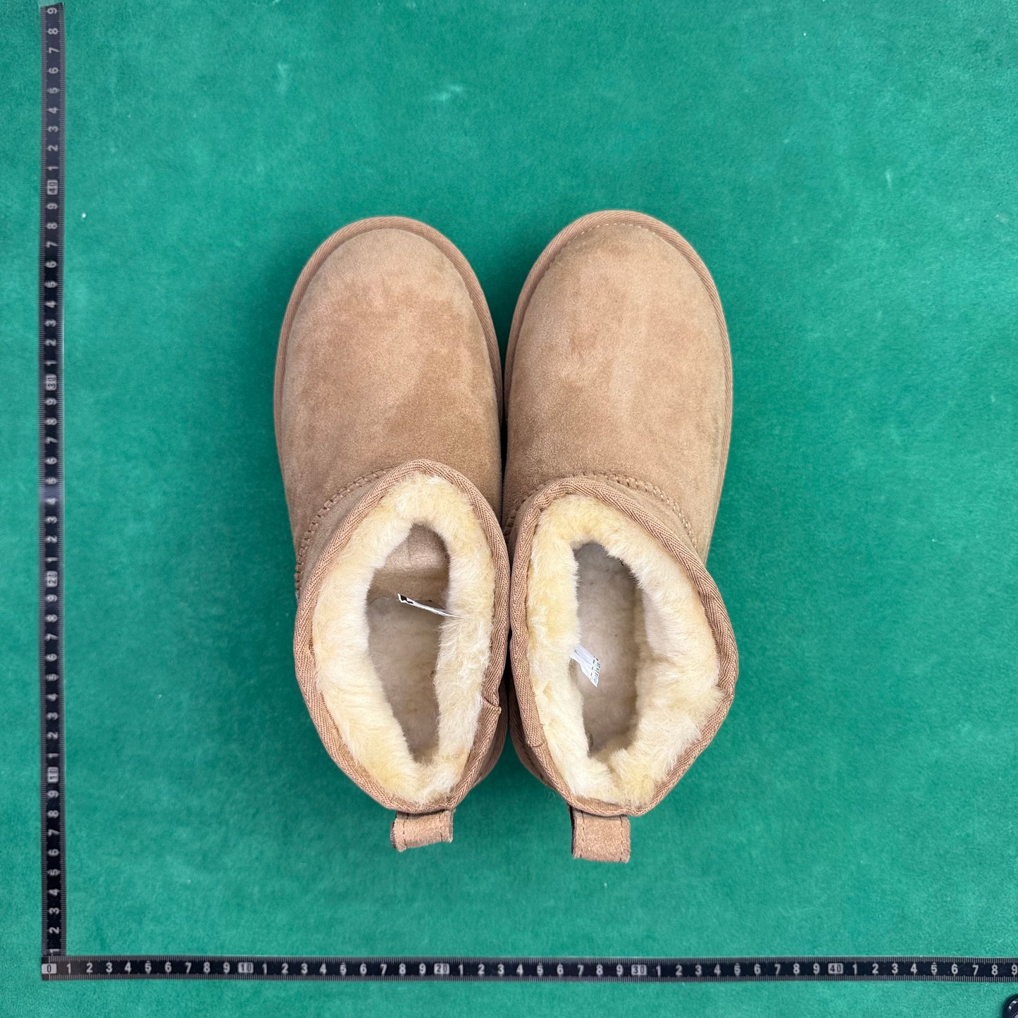 TT UGG