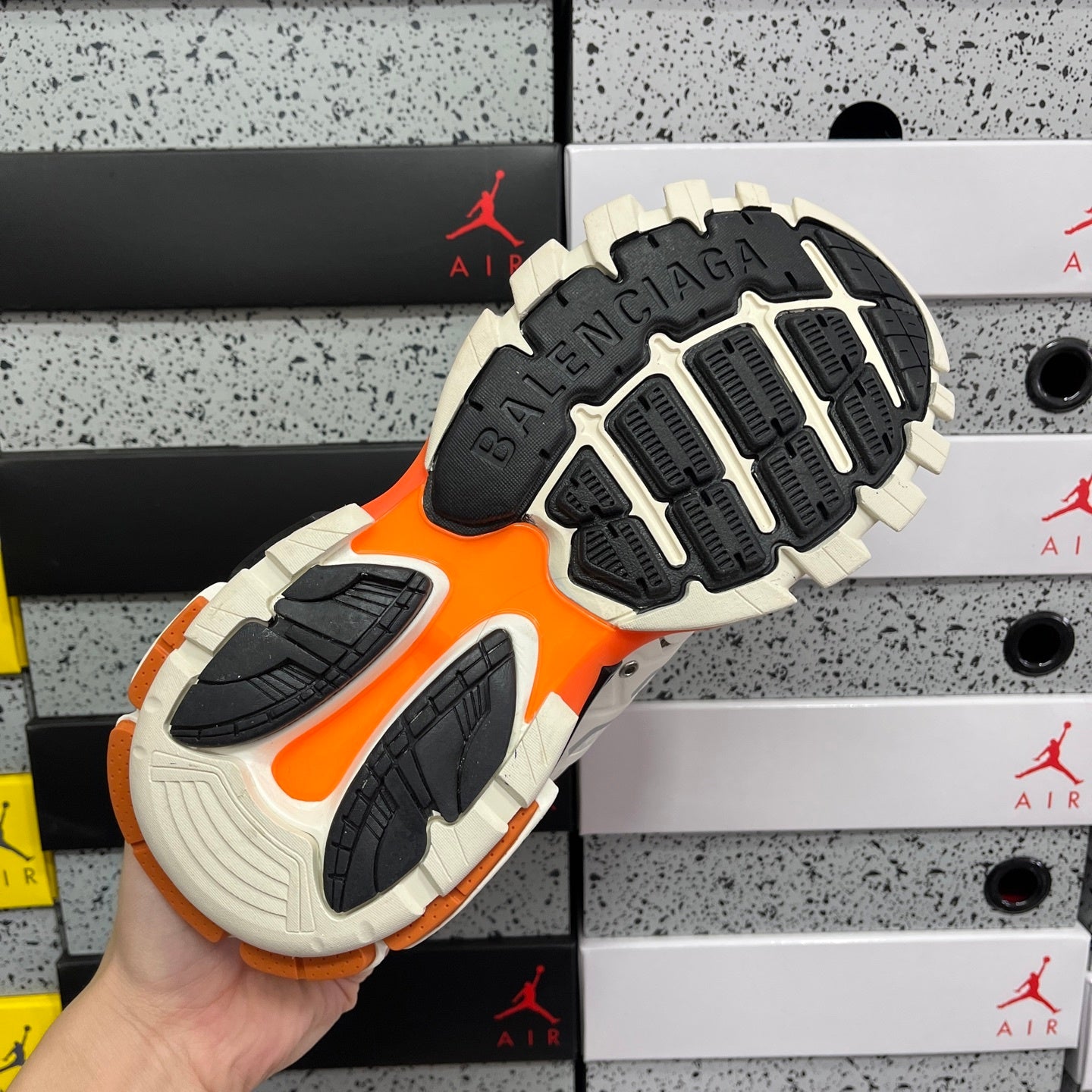 BLG Track White Orange