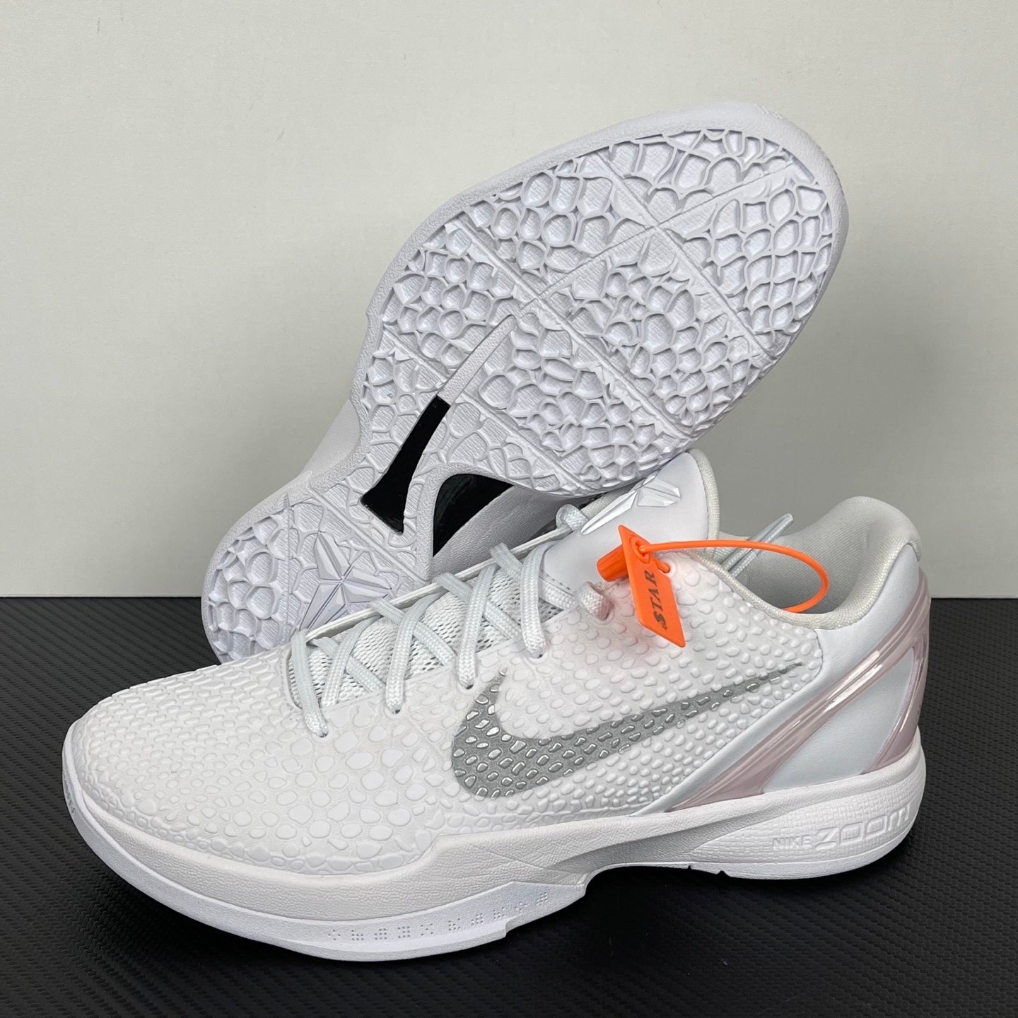 KB6 Proto White