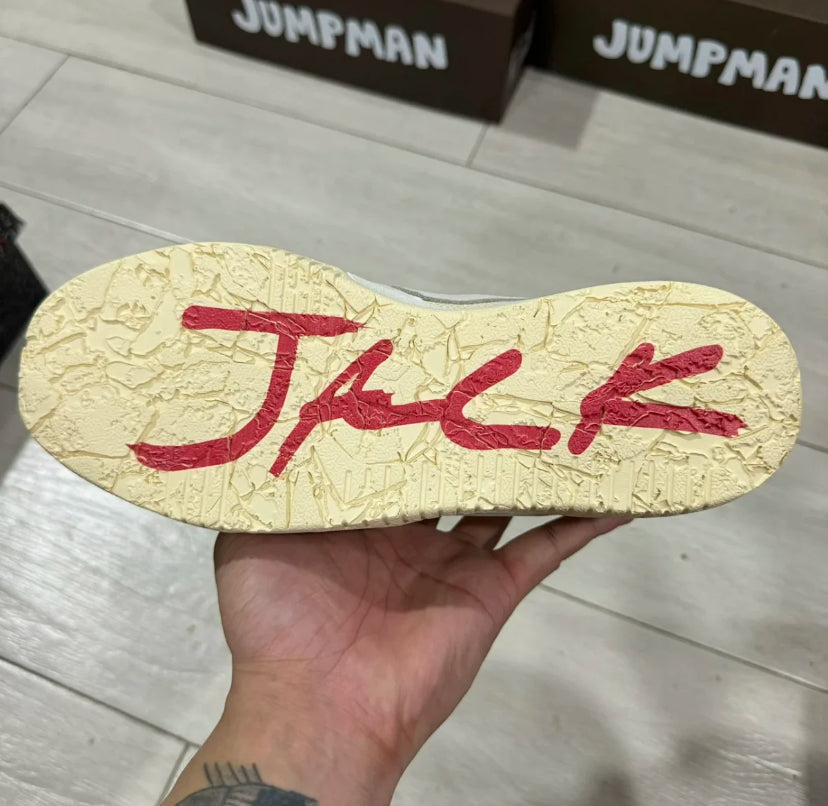 Jumpman Jack TR Creme