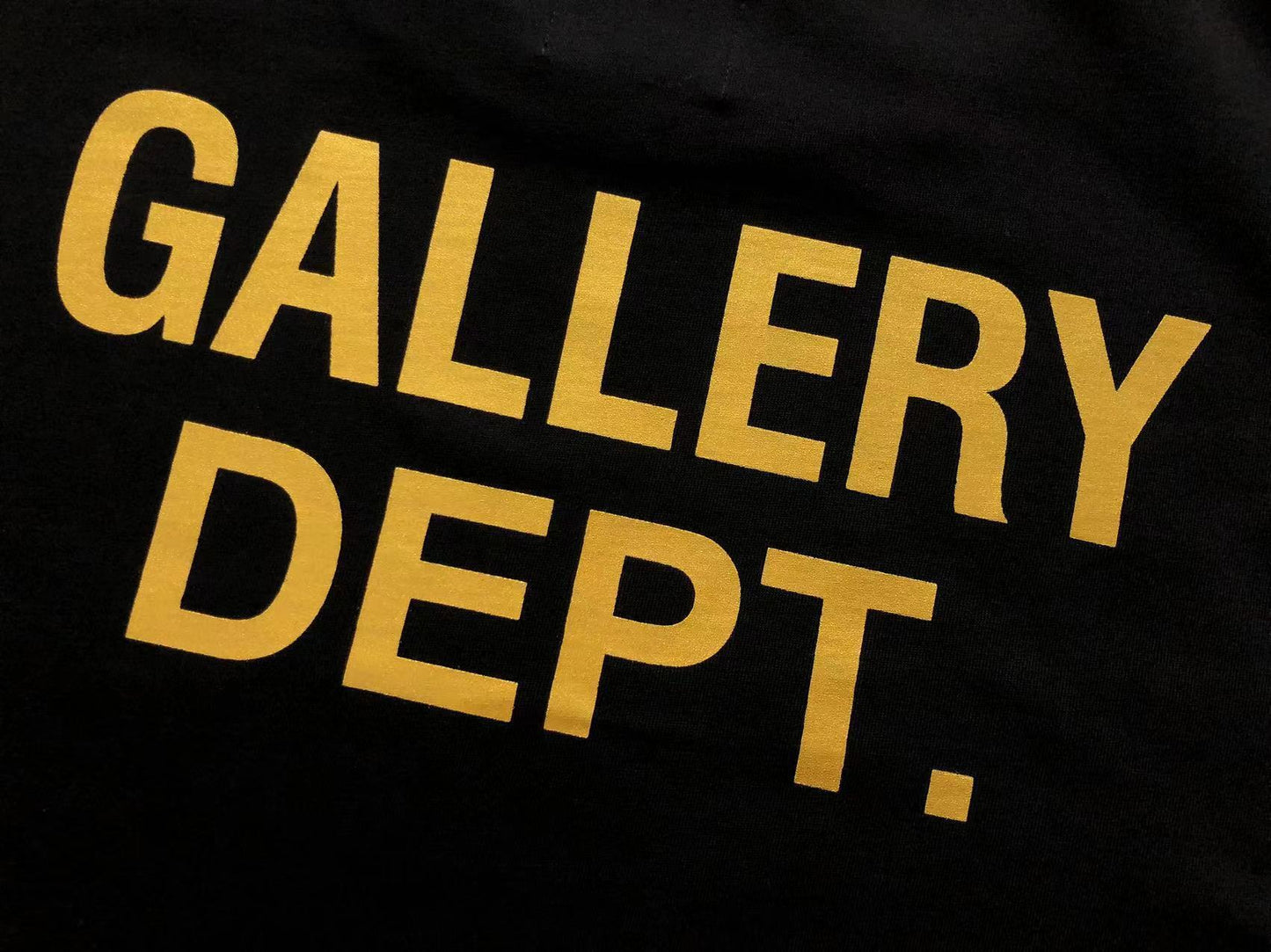 T-shirt GALLERY DEPT