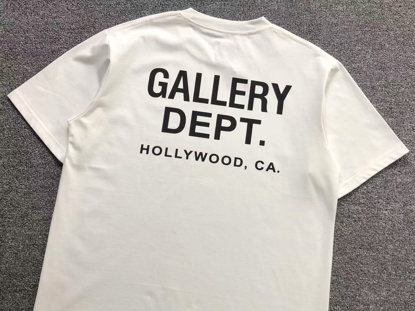 T-shirt GALLERY DEPT