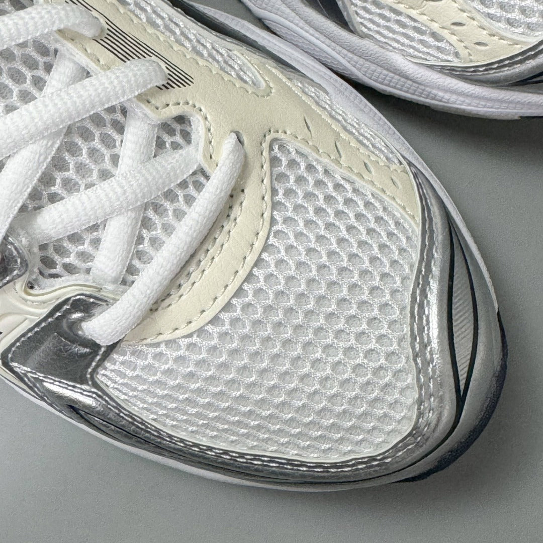 Kayano 14 Cream / Black / Silver