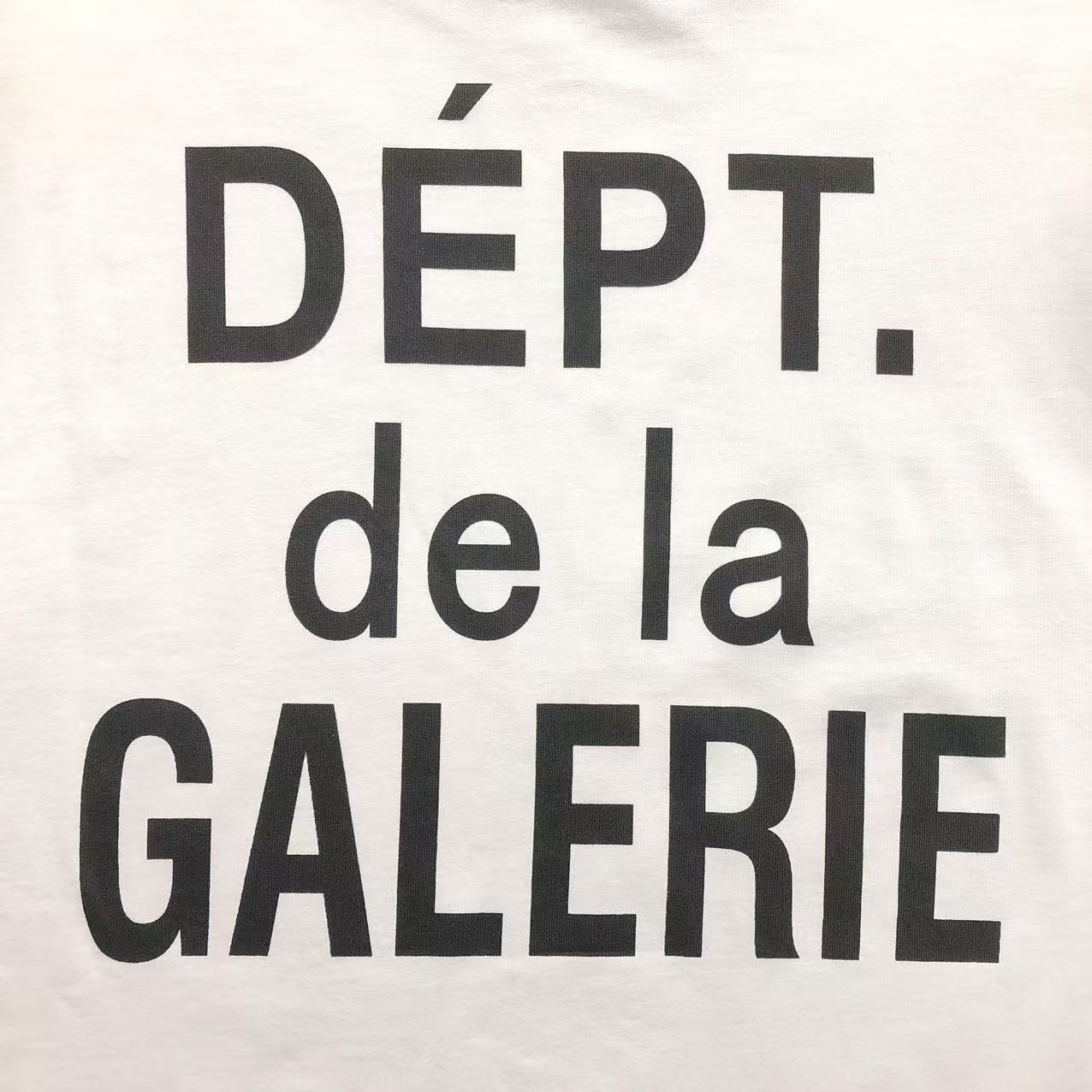 T-shirt GALLERY DEPT