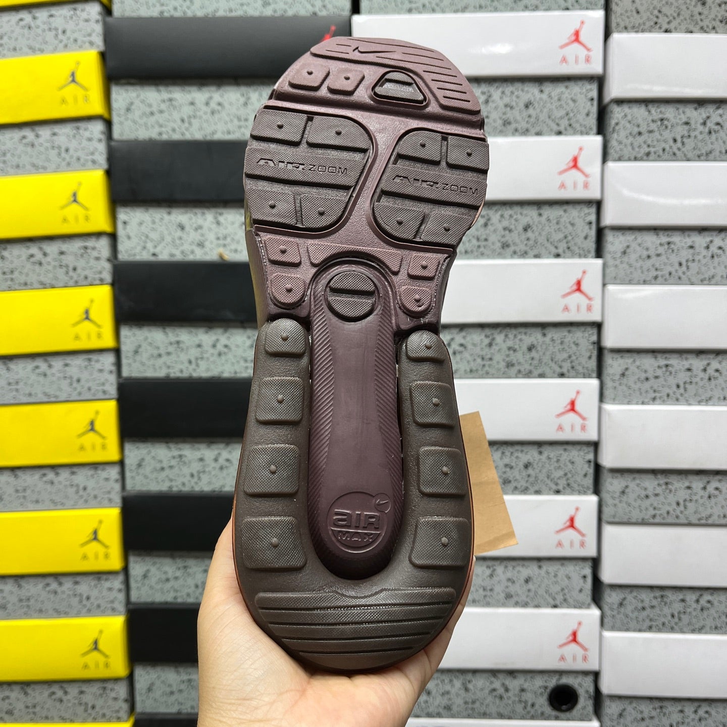 Air Max 270 Premium Brown