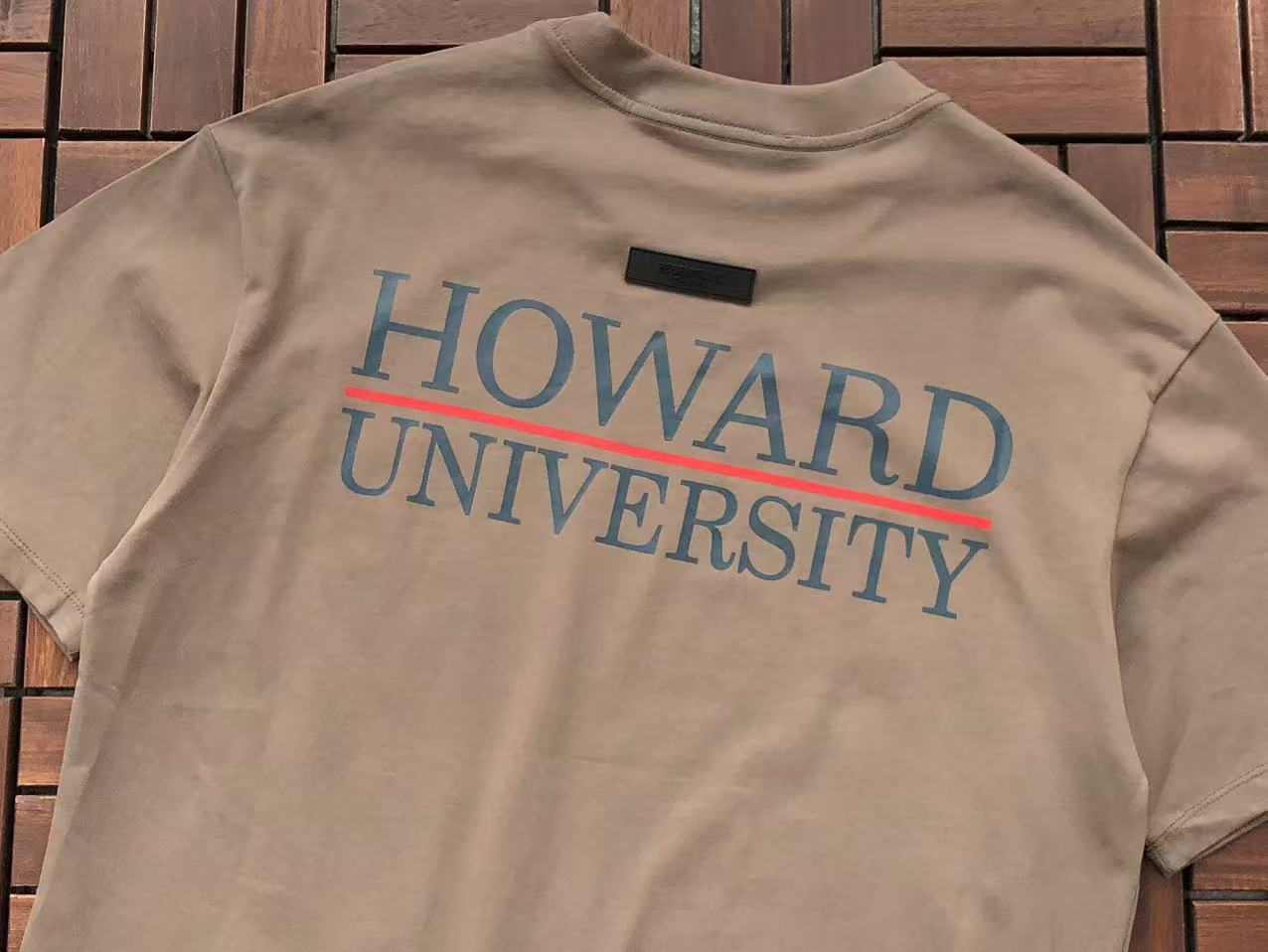 T-Shirts ESSENT
