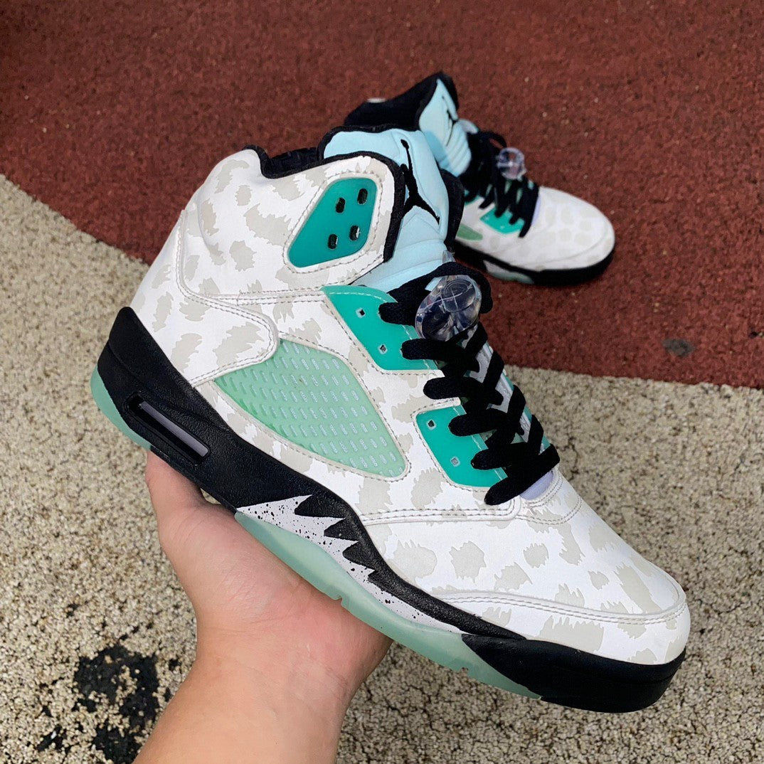 AJ 5 Retro Island Gree