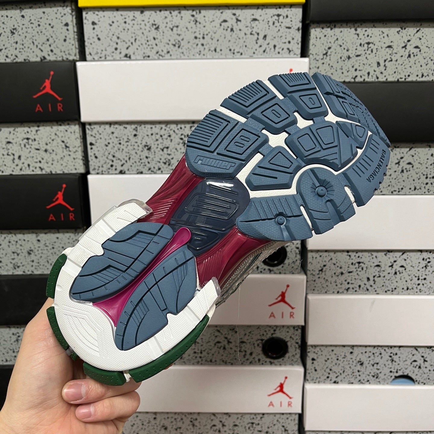 BLG Runner White Multicolor