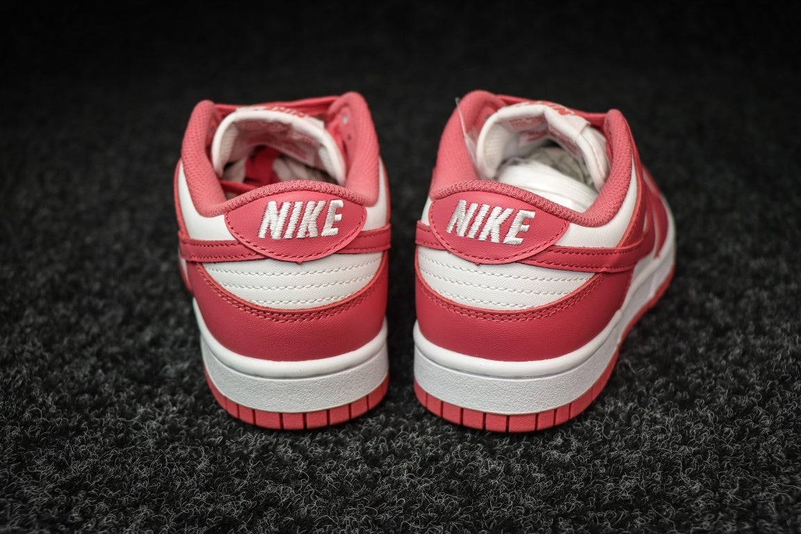 Dunk SP Archeo Pink