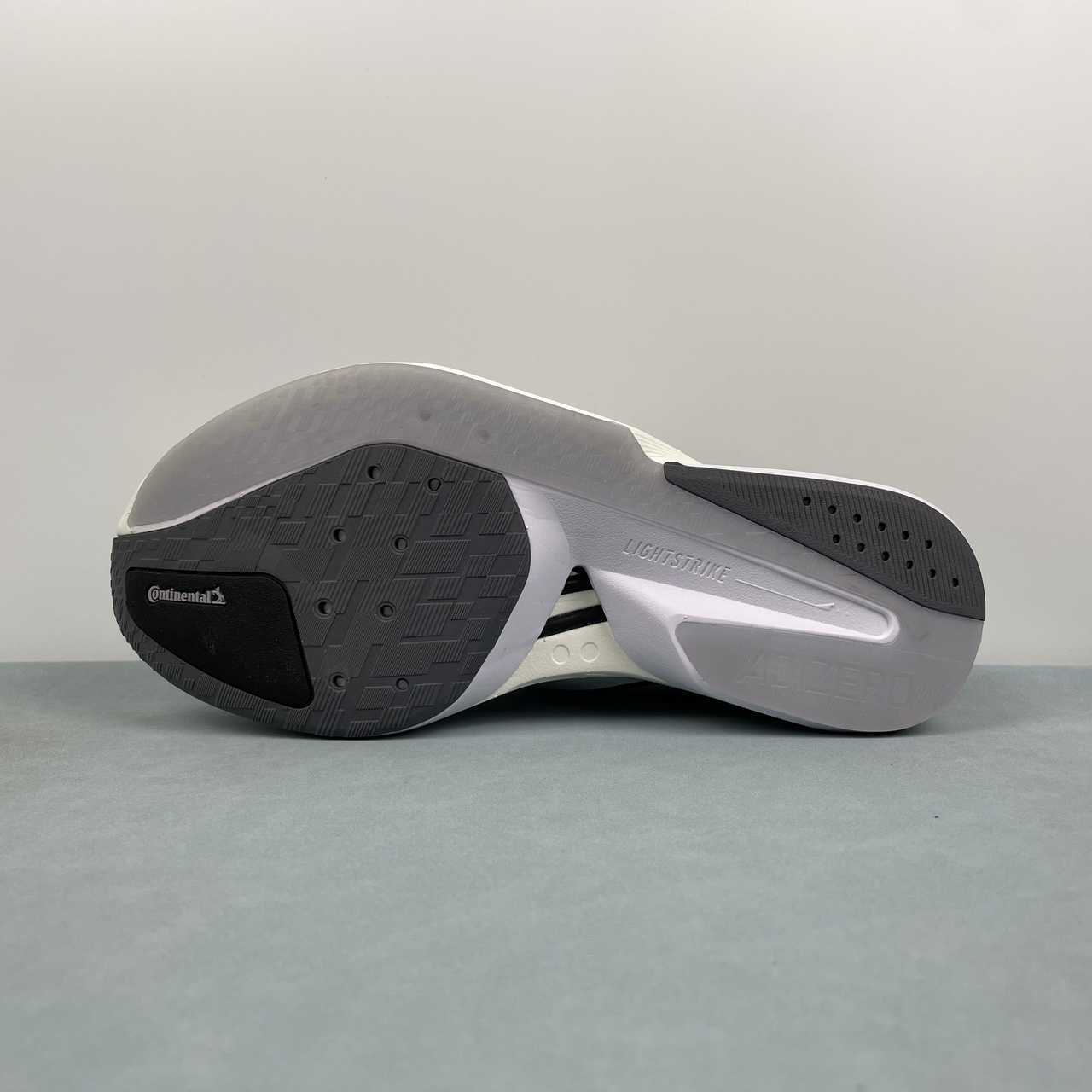 Adizero Boston 13 Black White