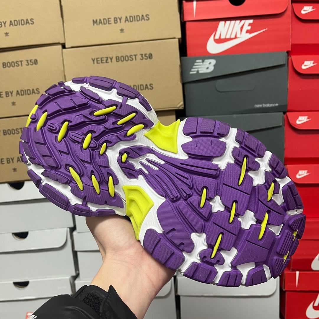 BLG 6XL White/Purple Yellow
