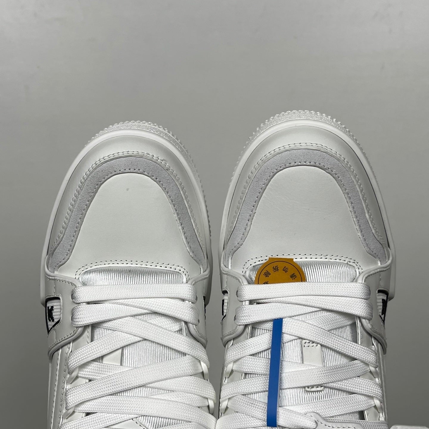 Trainer White