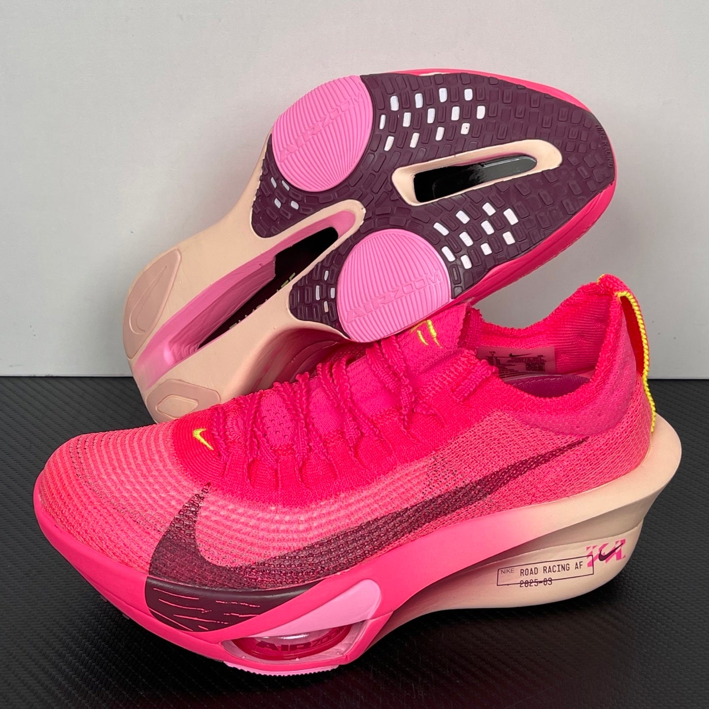 Alphafly 3 Hyper Pink