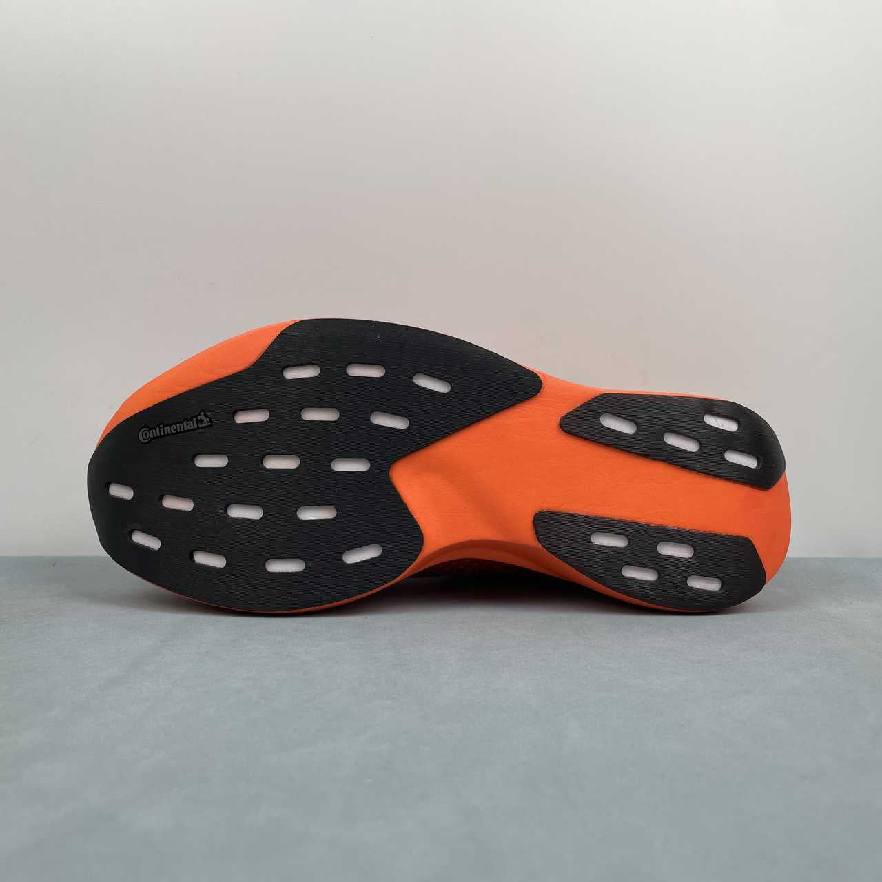 Evo SL Dark Orange Black