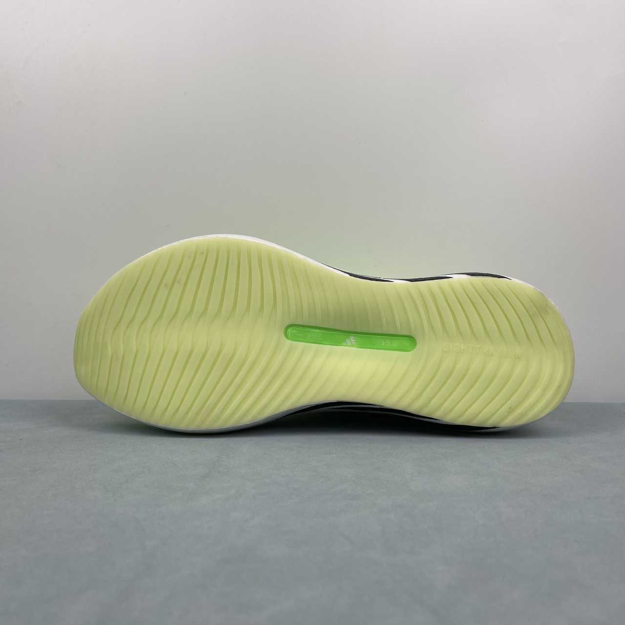 HYPERBOOST EDGE Yellow-Green