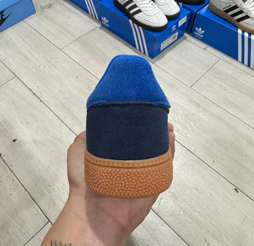 AD Spez All Blue