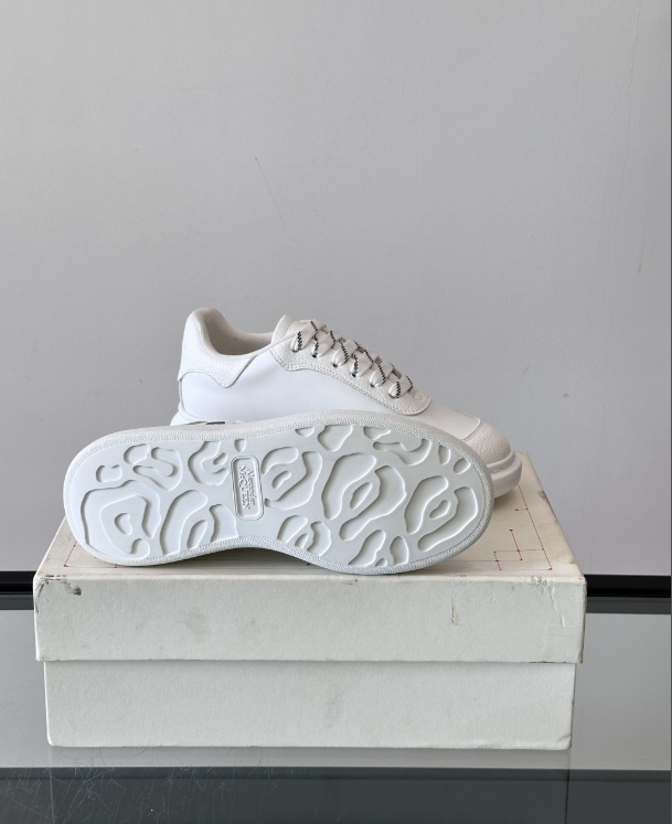 Alexander McQueen Oversized White
