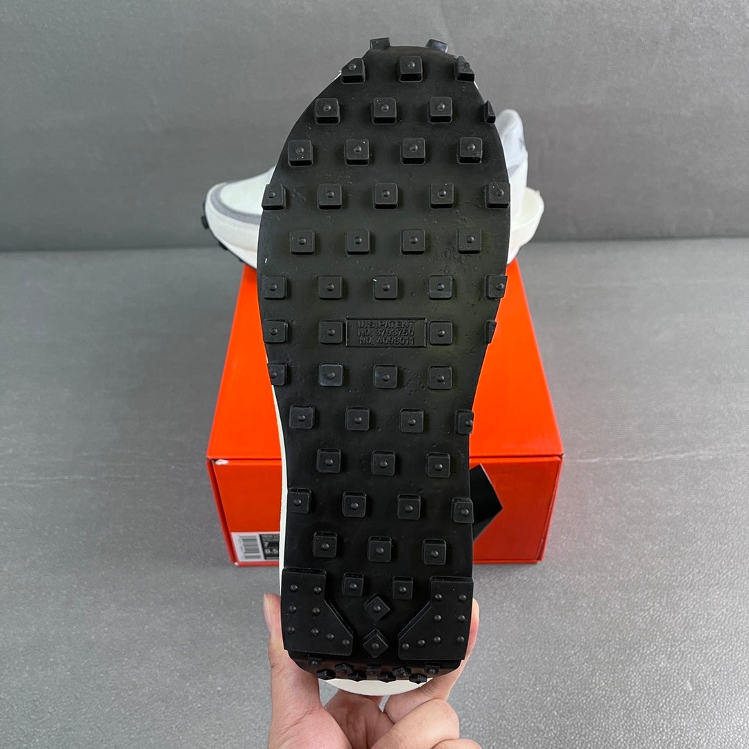 D Waffle Sacai Grey