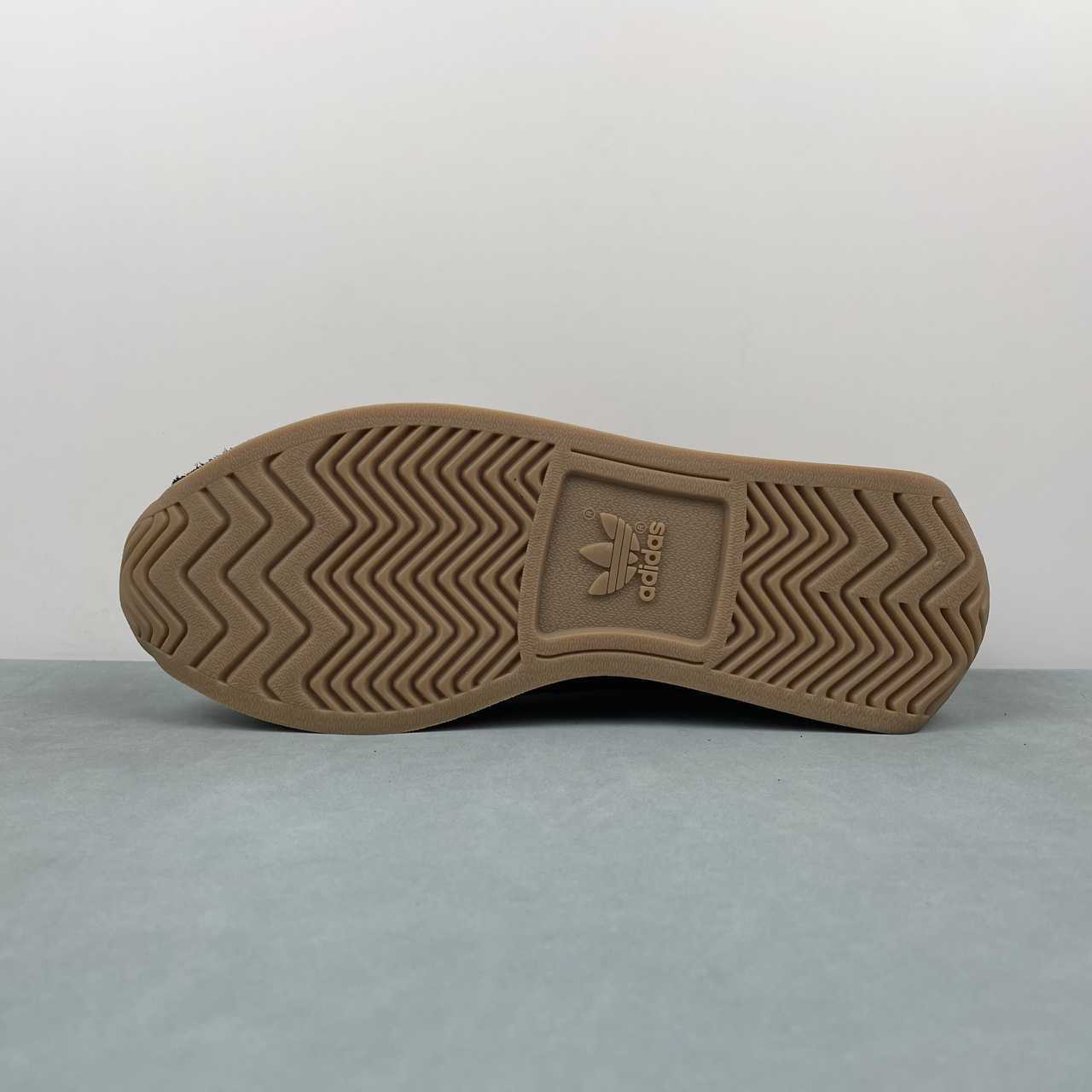 AD COUNTRY OG Black Brown Grey
