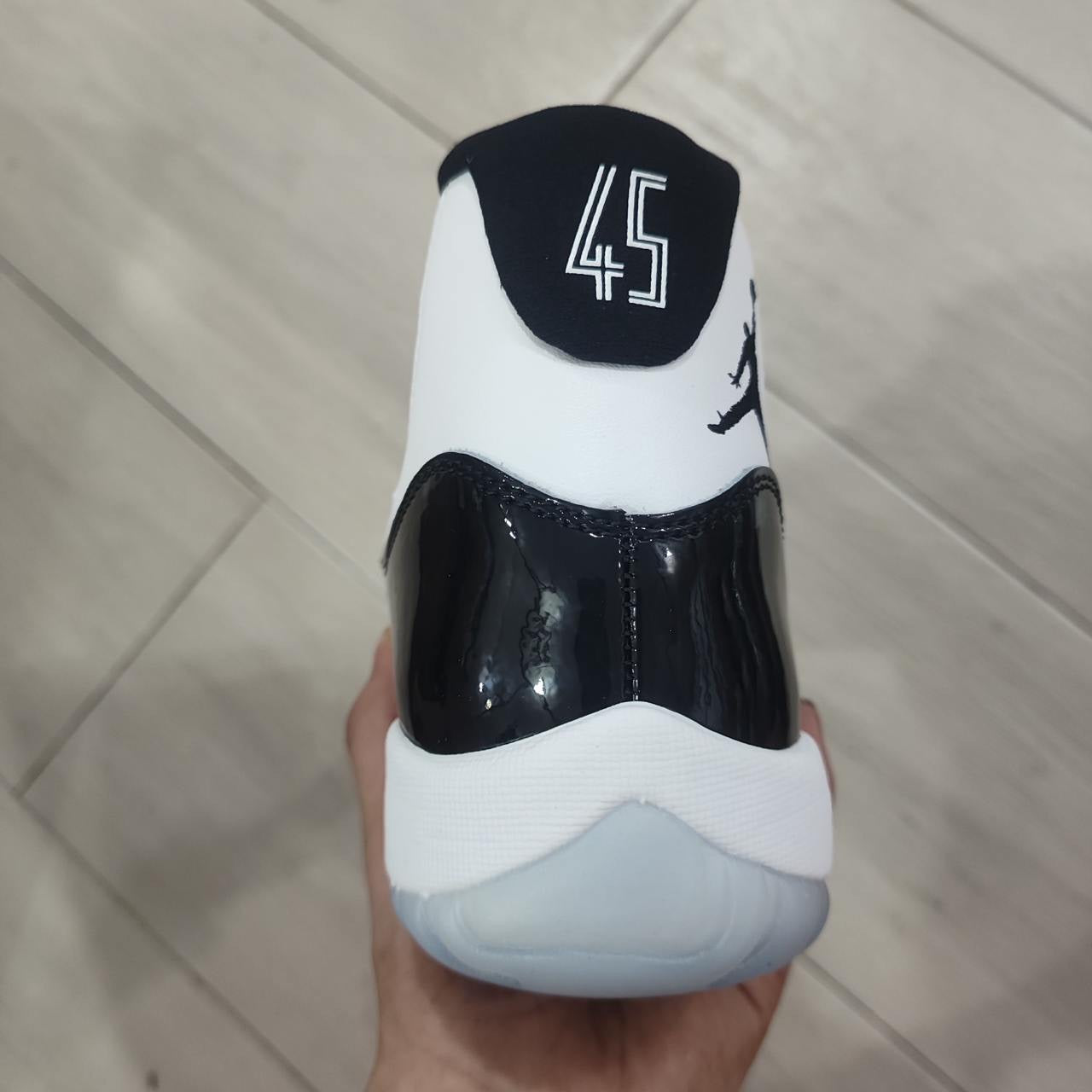 Jordan 11 Retro Concord