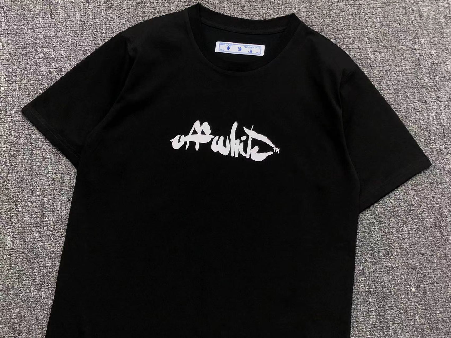 T-shirt Off