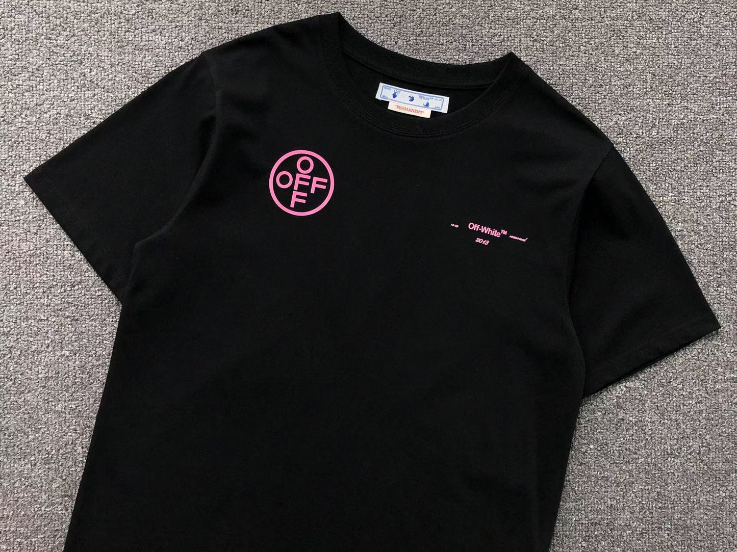 T-shirt Off
