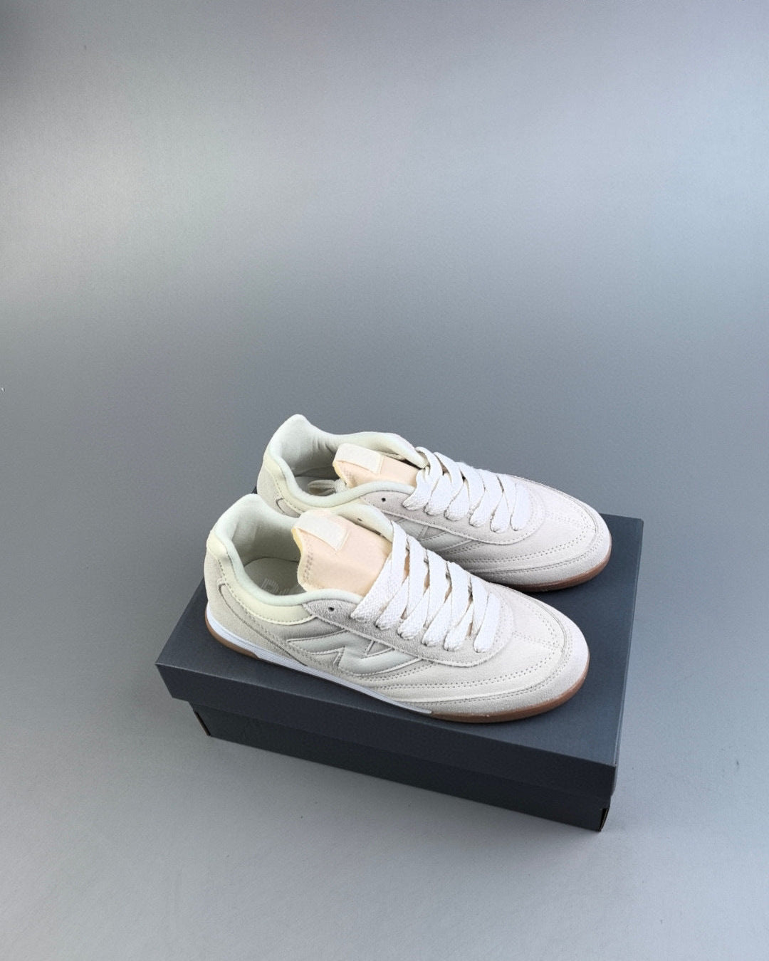 RC42 Creme