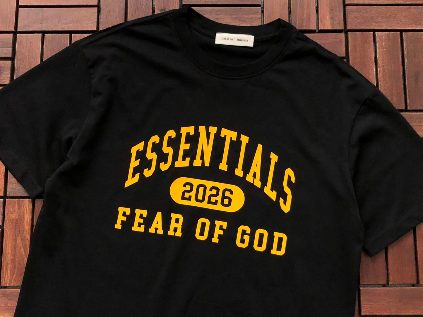 T-Shirts ESSENT