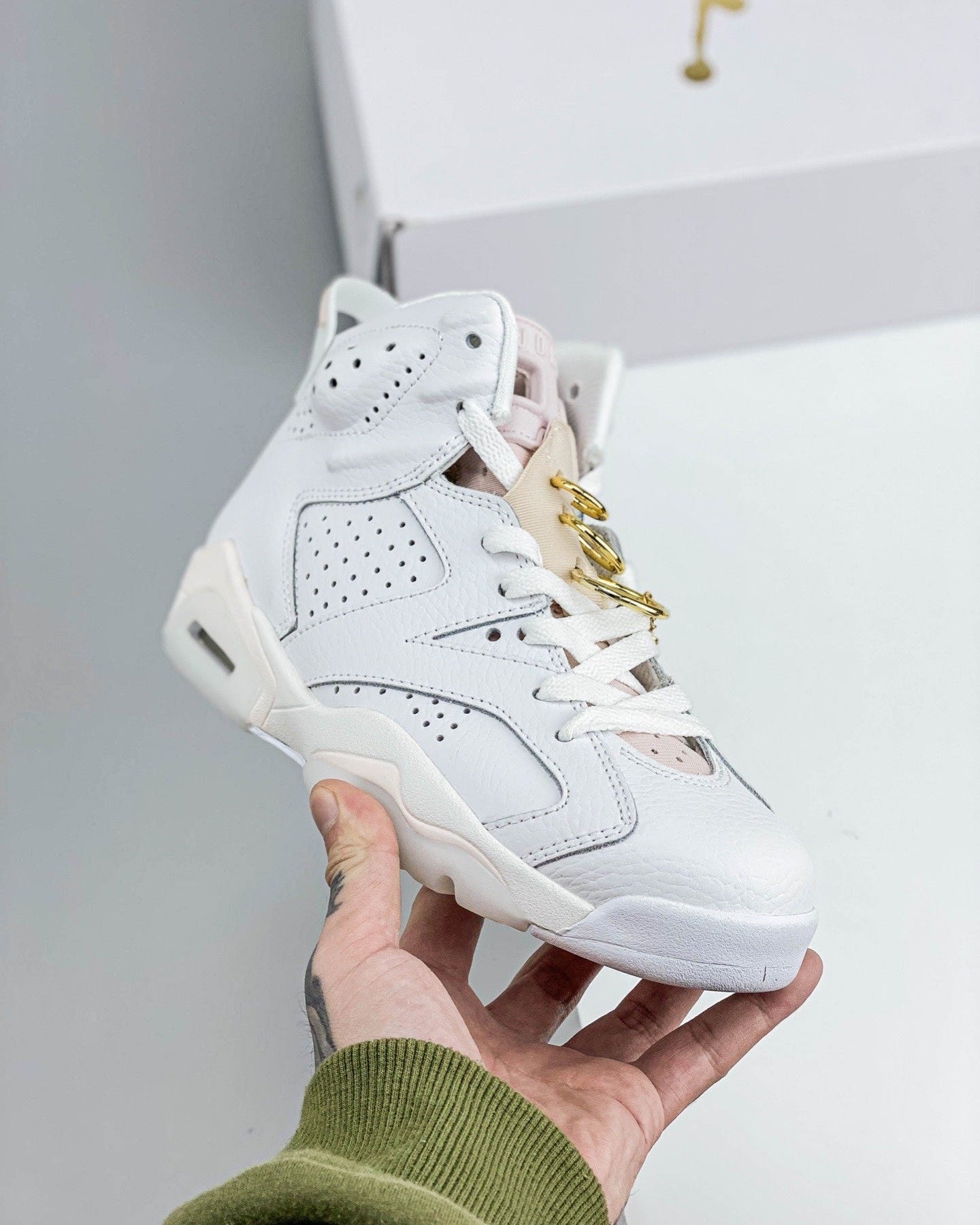 AJ6 Gold Hoops