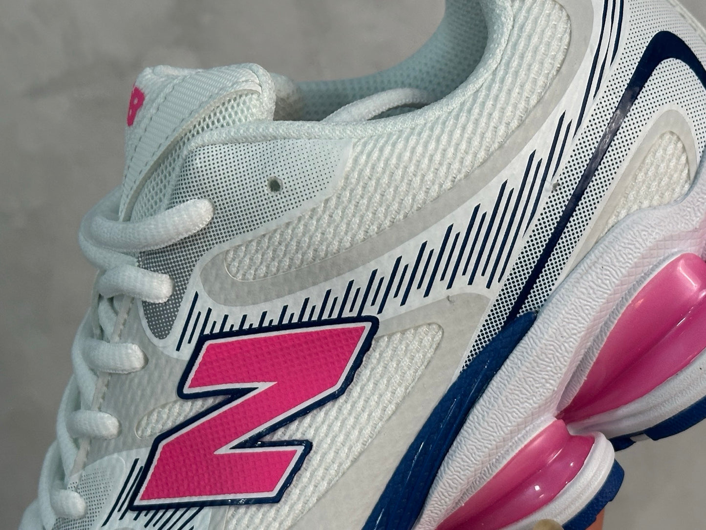 2000 Pink and White