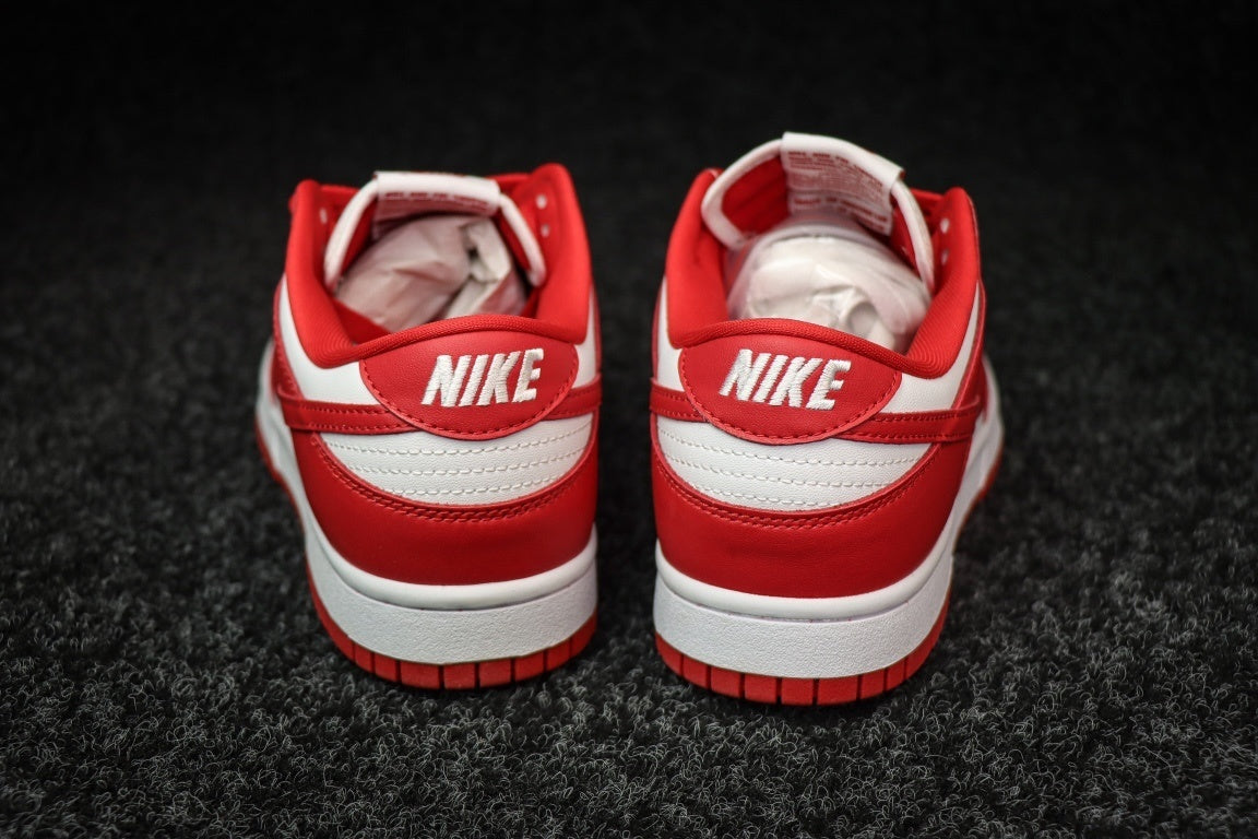 Dunk SP University Red