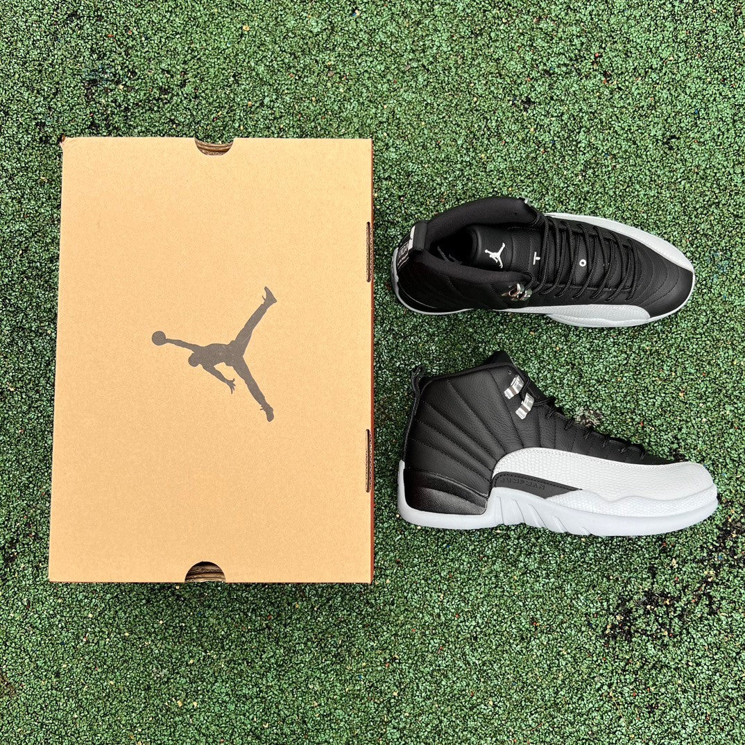 12 Fog Grey Black