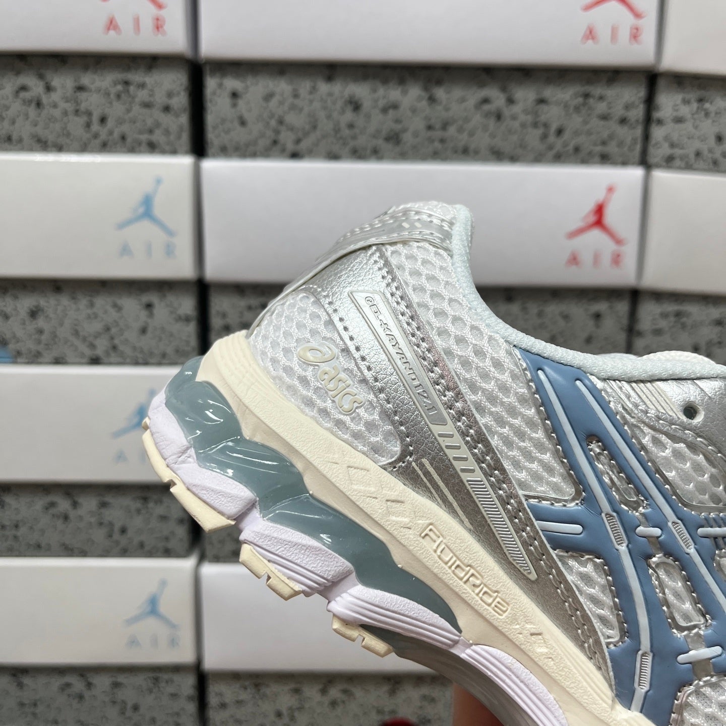 GEL-Kayano 12.1