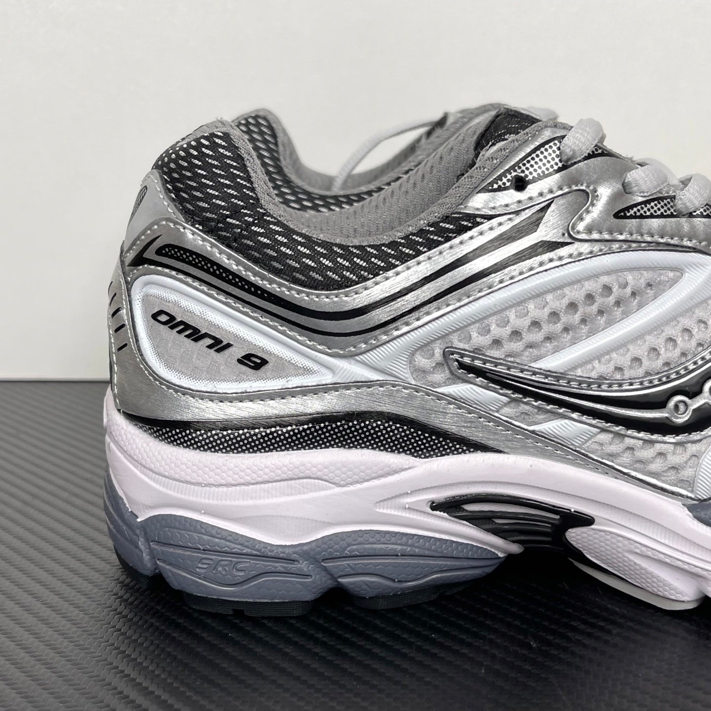Sau Omni 9 Grey