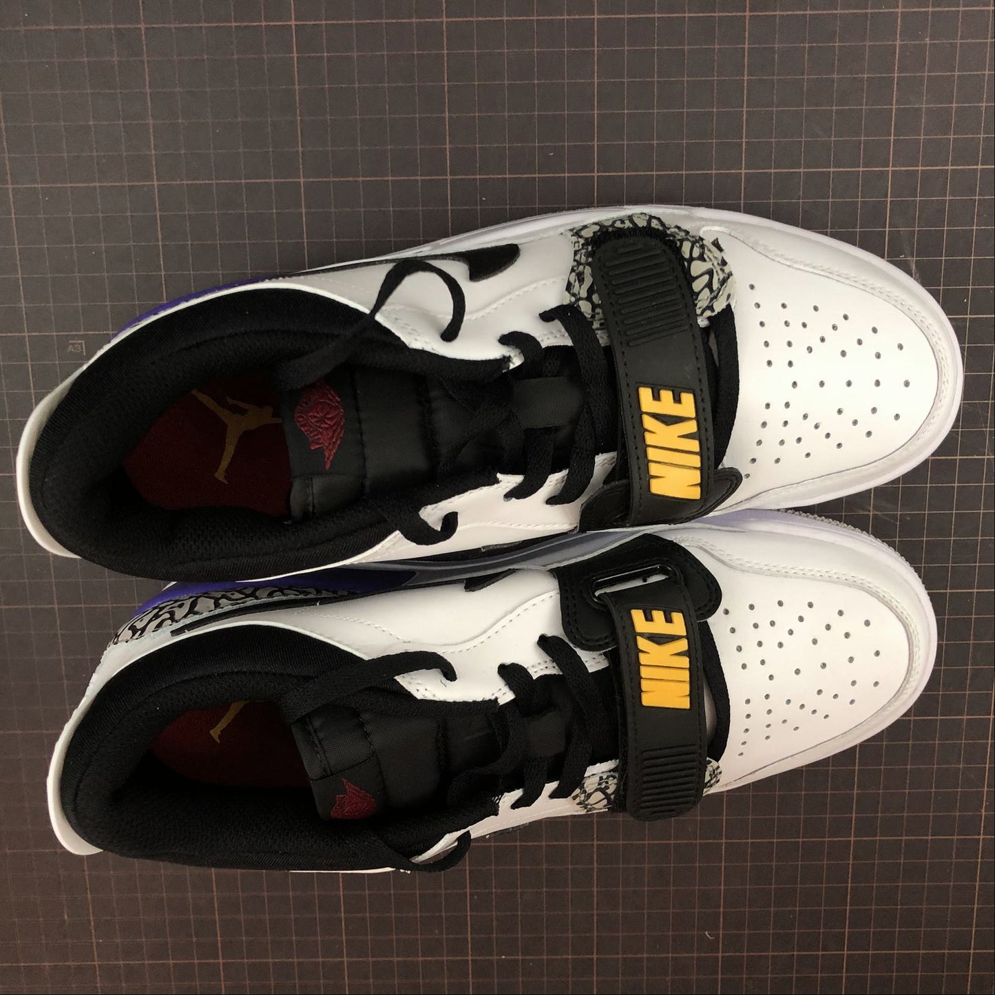 Legacy 312 Lakers