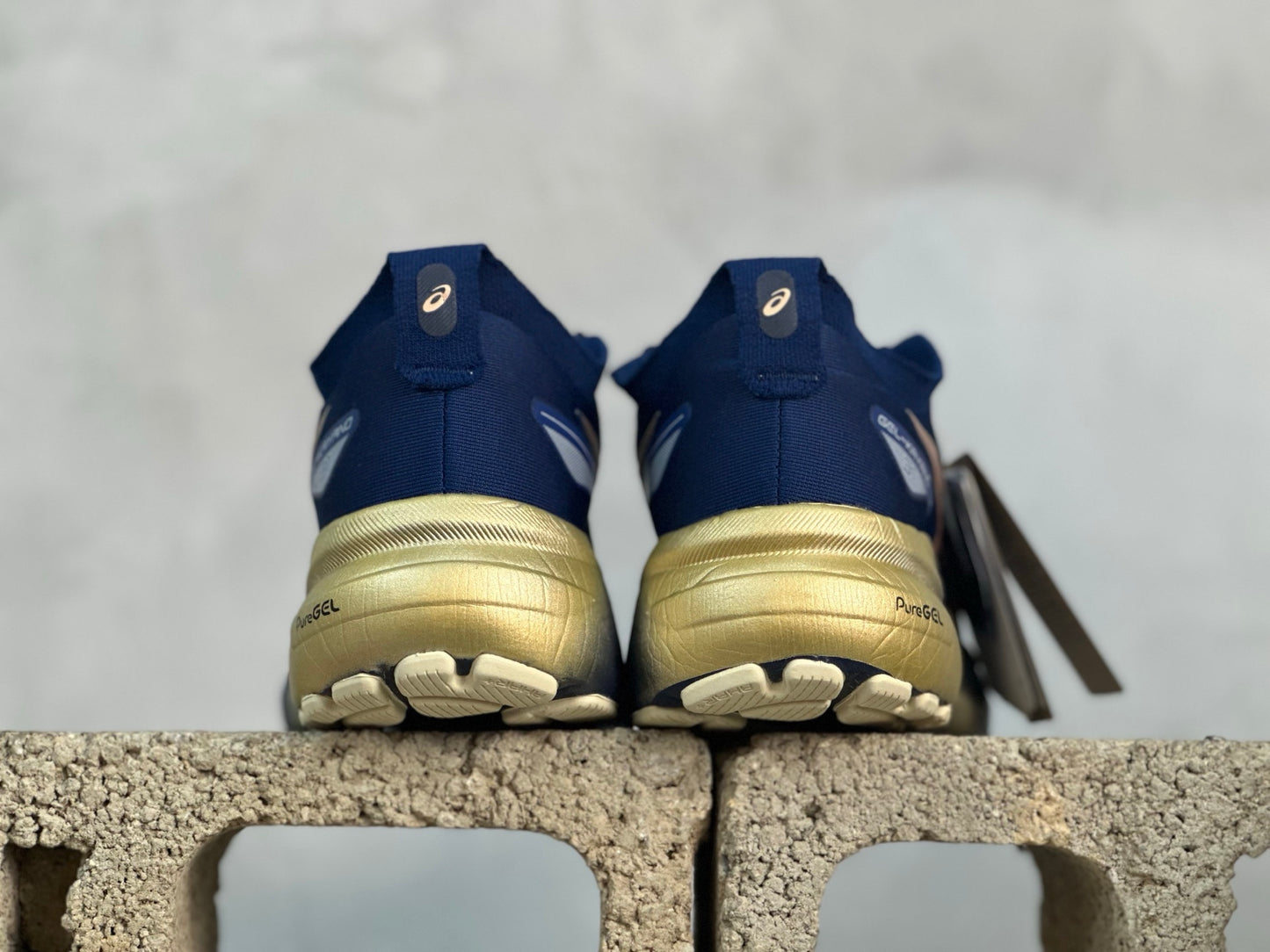 Gel-Kayano 31