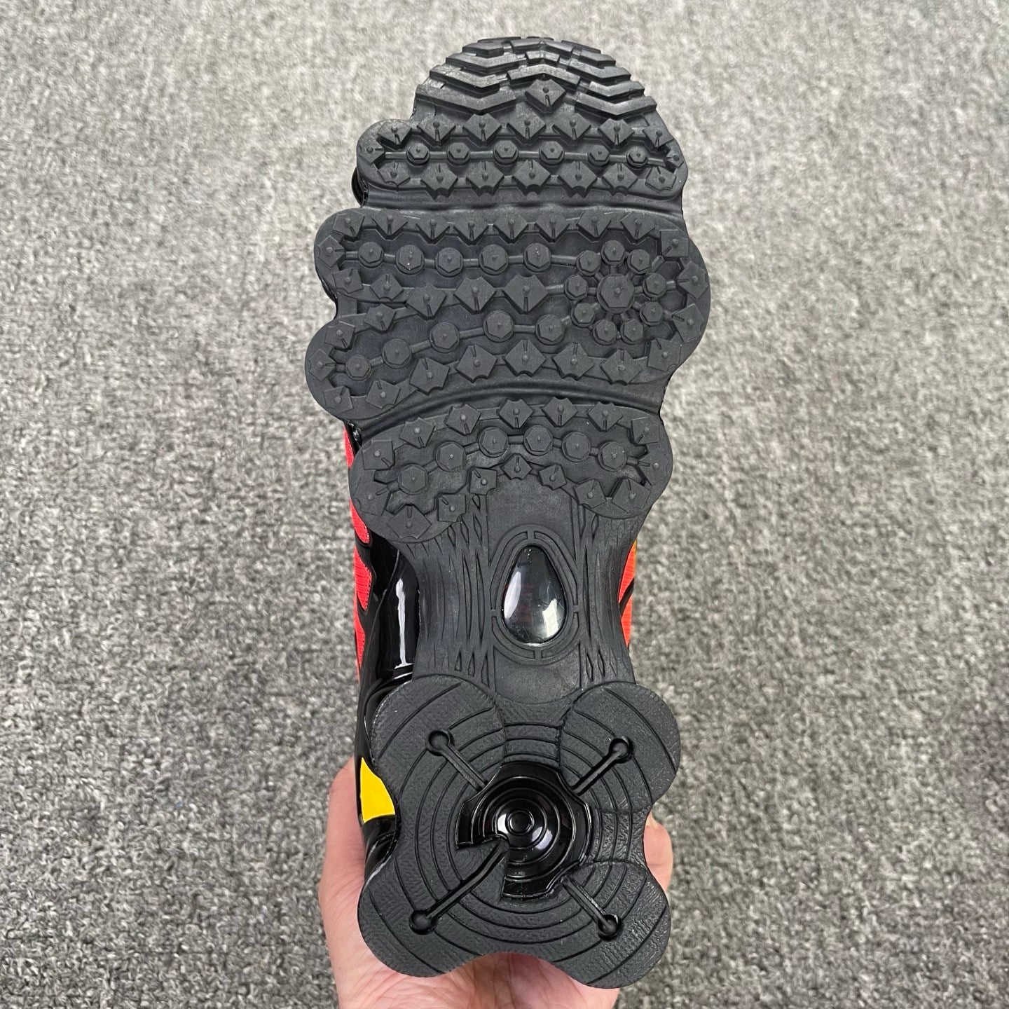 Aware Shox TL Black Fire