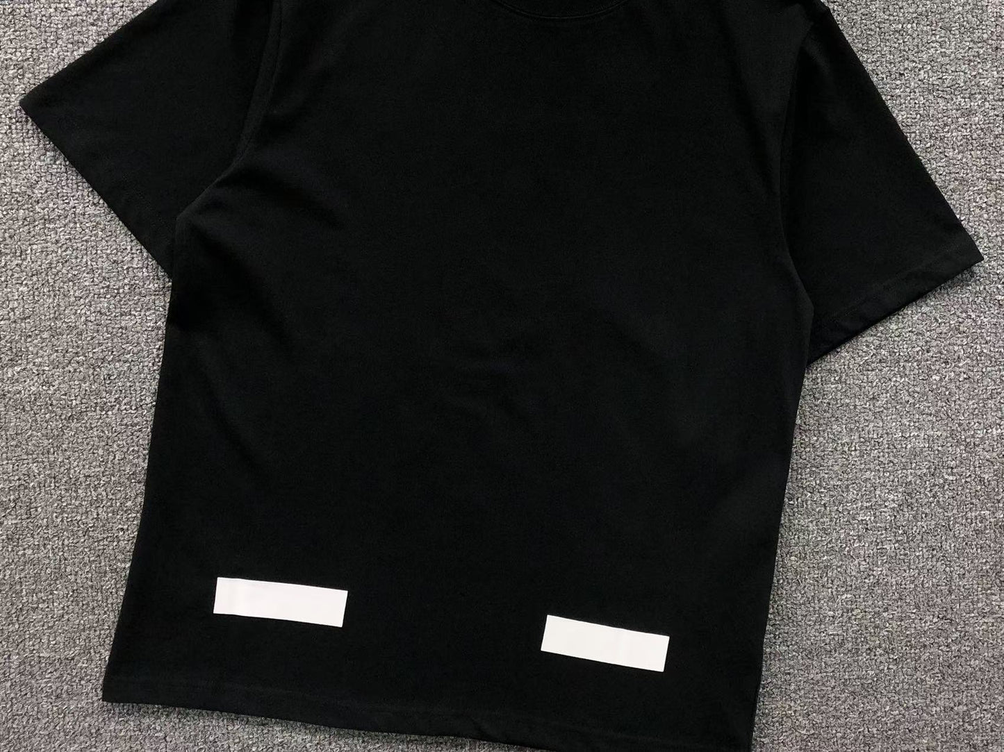 T-shirt Off