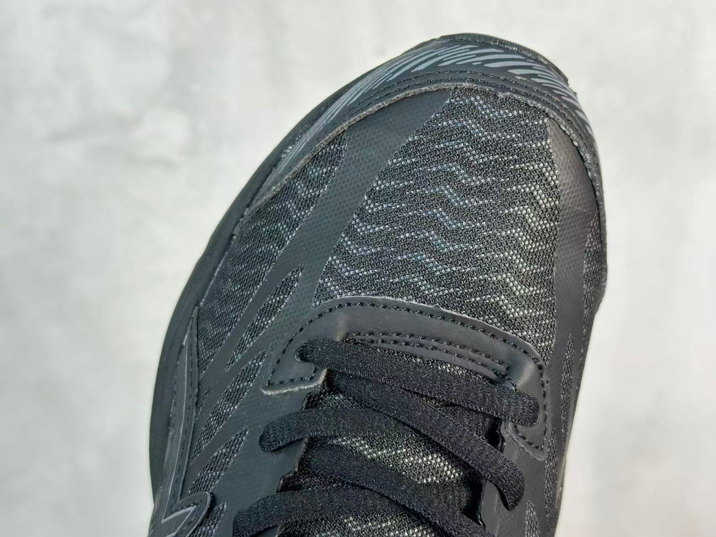 GEL-FLUX 4 Black