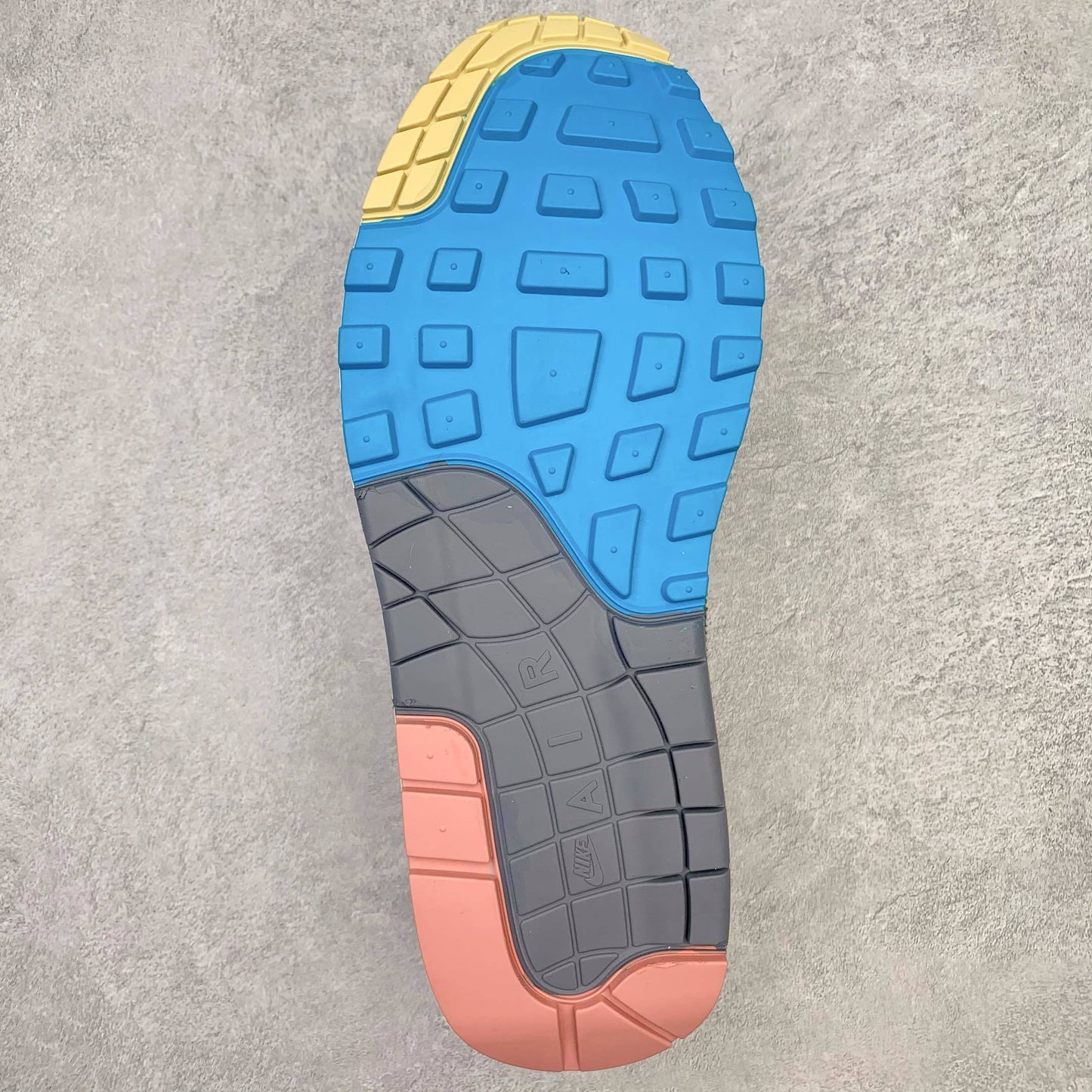 97 Sean Wotherspoon