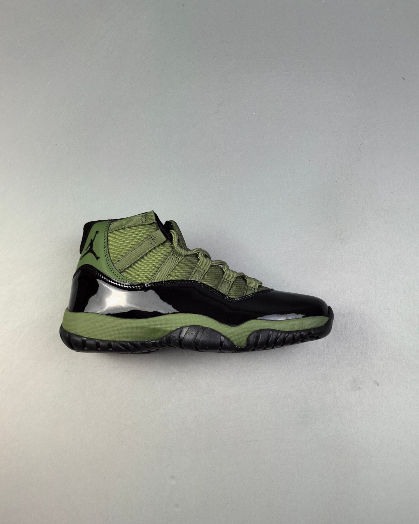 AJ11 Retro High Green and Black