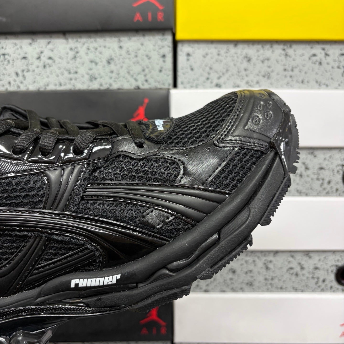 BLG Runner Led Black