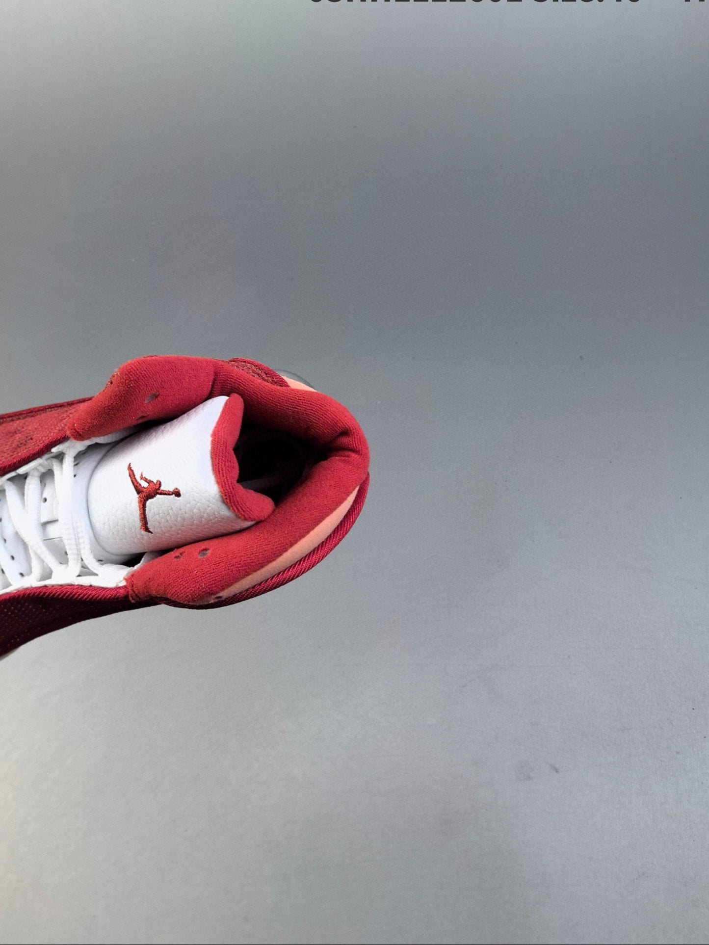13 Dune Red