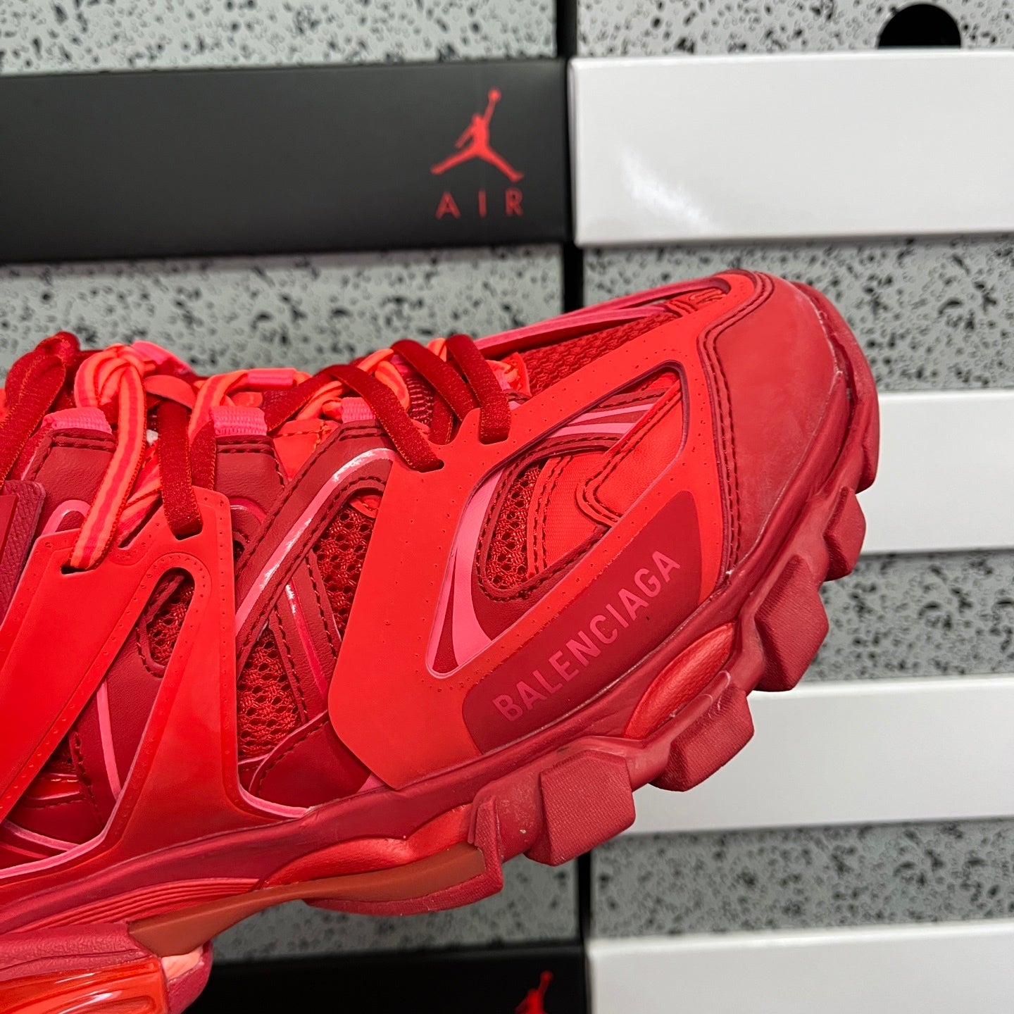 BLG Track Triple Red