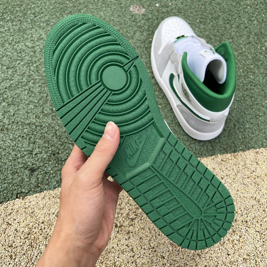 AJ1 MID Grey Green