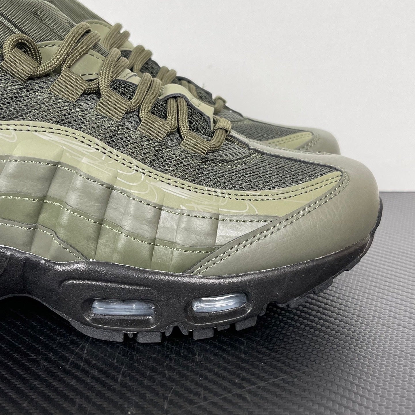 95 Cargo Khaki