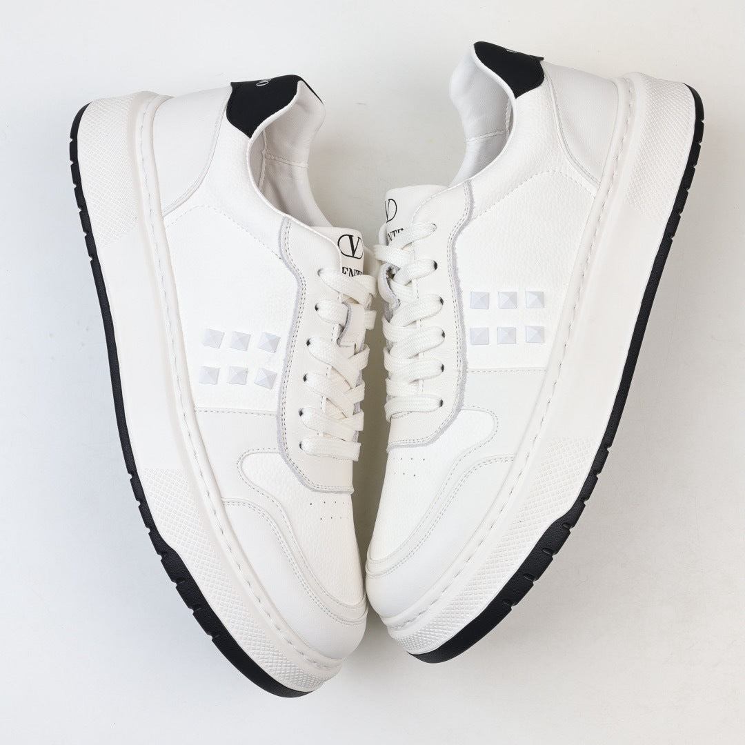 Valentino White Black