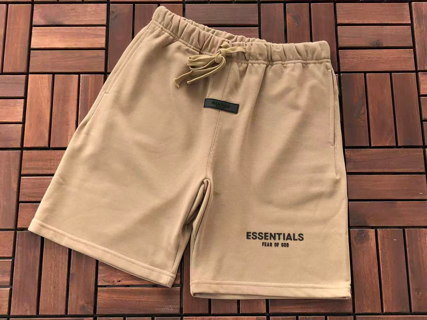 Conjuntos Essentials