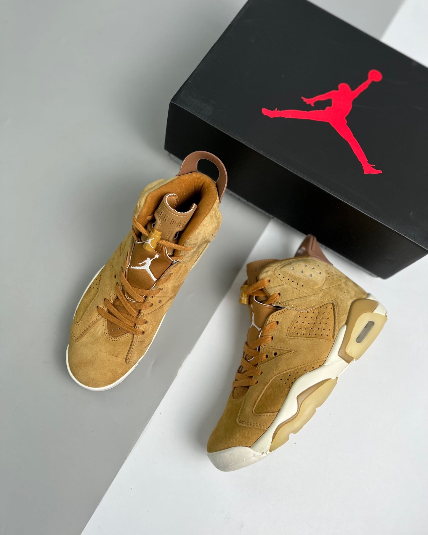 AJ6 Retro High Wheat